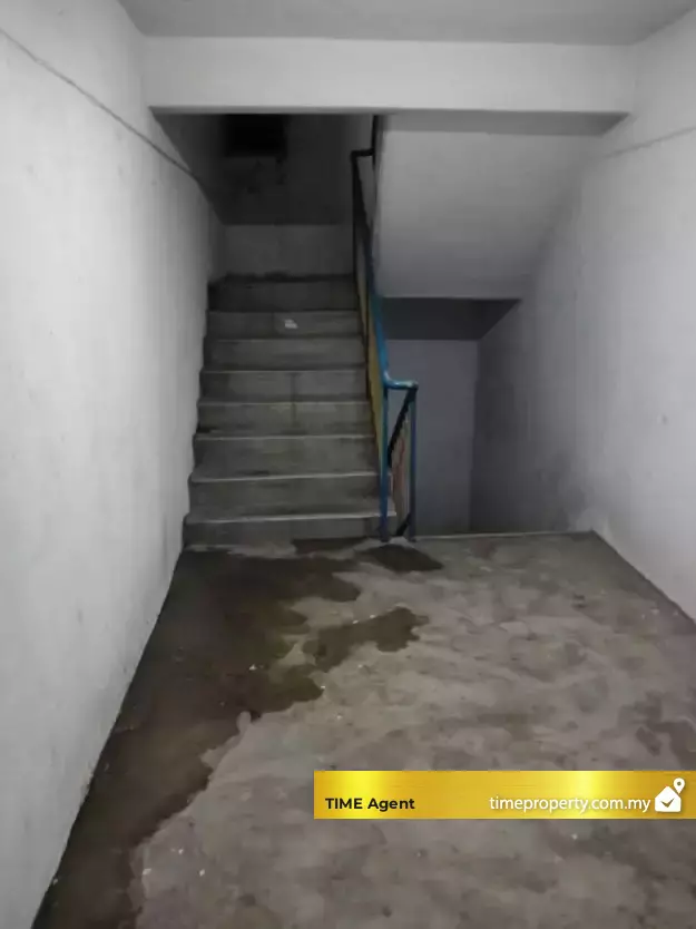 Desa Intan (Block 7A - 7F) — photo 2