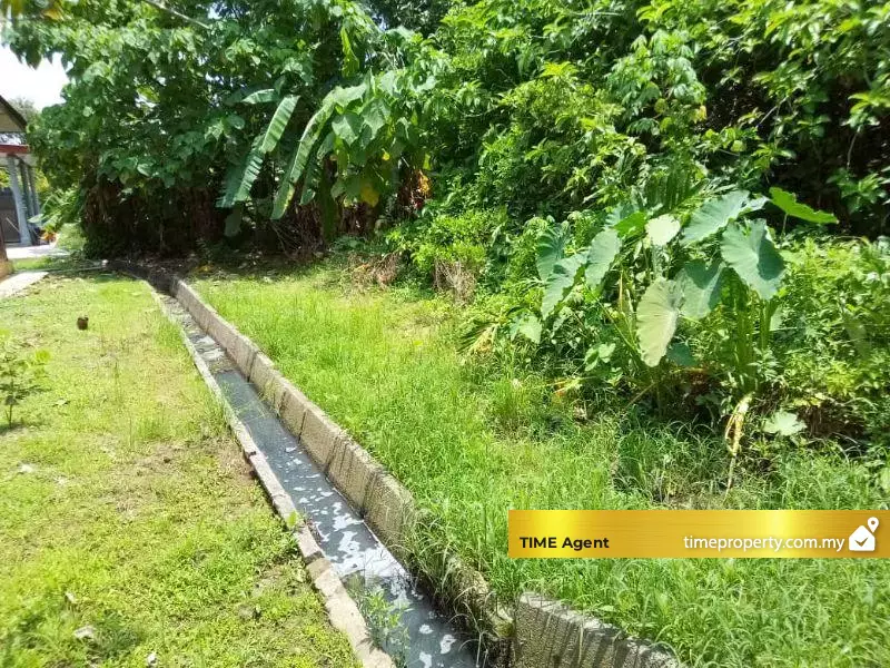 Kepala Batas — photo 3