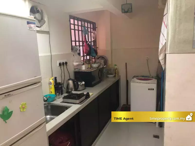 Pinang Emas — photo 1
