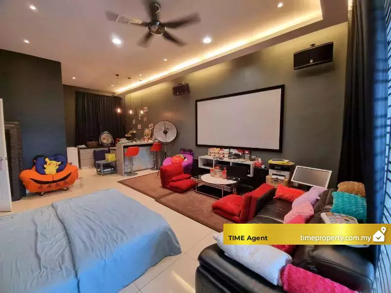Property Photo 3
