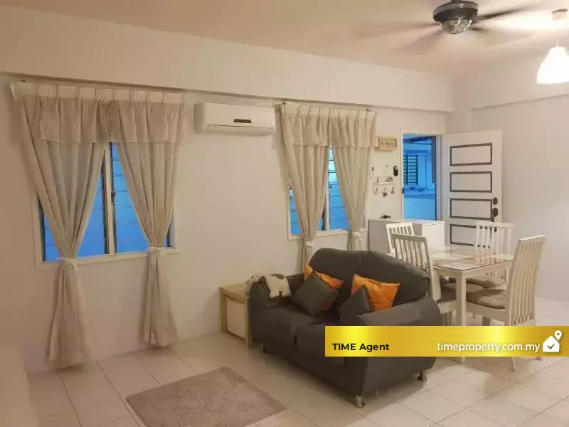 Taman Sri Aman (Block 1 &amp; 3) — photo 1