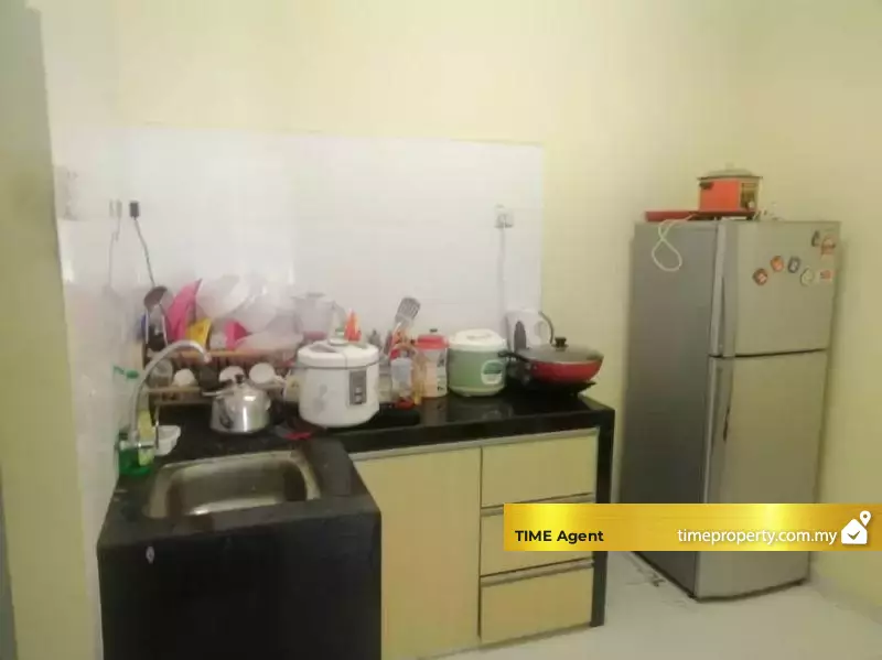 Desa Putra (Queensbay) — photo 2