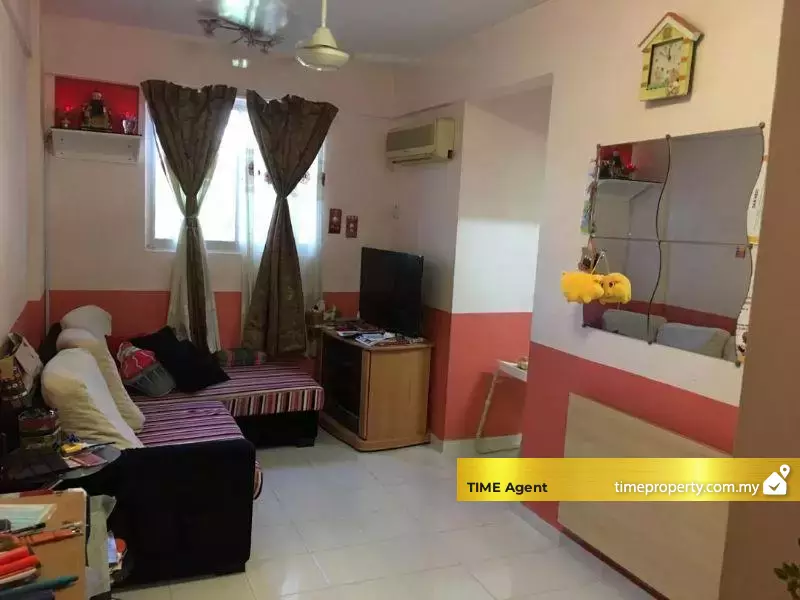 Pinang Emas — photo 1