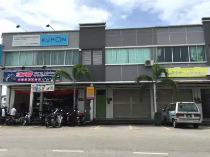 Lorong Perniagaan 2