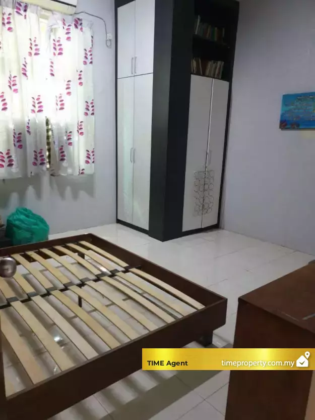 Taman Merbau Indah — photo 5