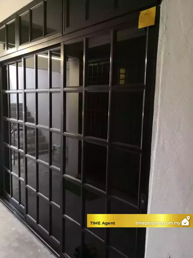 Azuria Condominium — photo 2