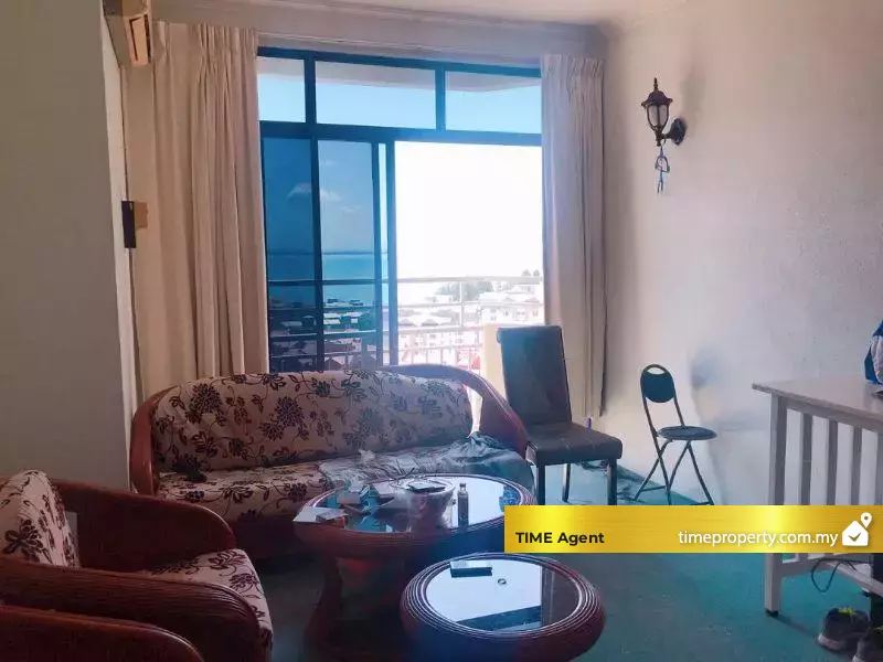 Indah Bay Condominium — photo 1