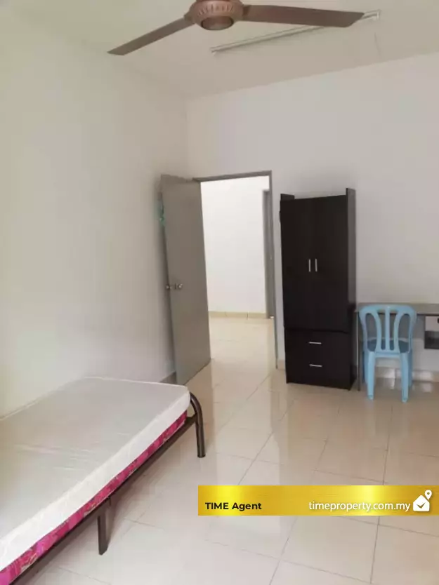 Taman Emas (Dengkil) — photo 4
