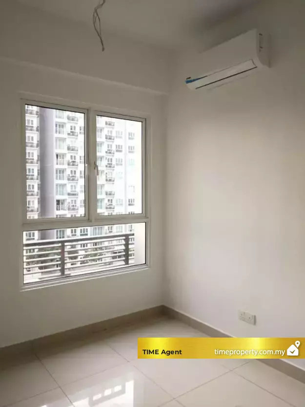 Tropicana Bay Residences — photo 1