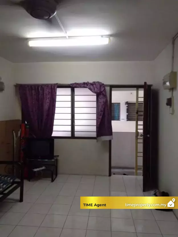 Desa Indah (Block 1) — photo 1
