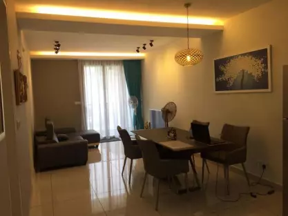 Woodsbury Suites