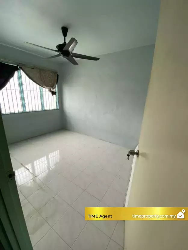 Desa Green (Block 46) — photo 3