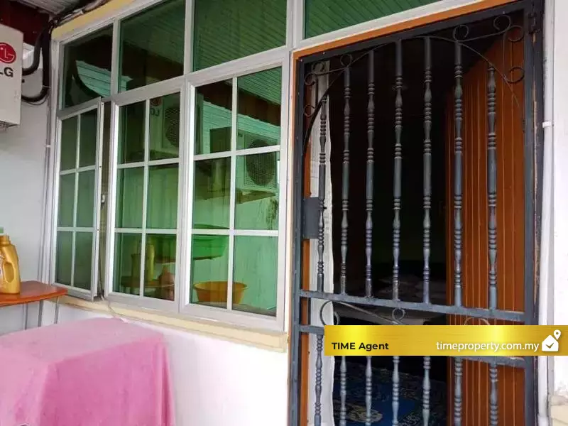 Taman Selamat — photo 4