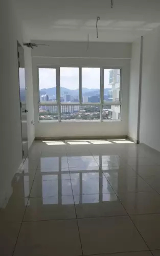 Tropicana Bay Residences