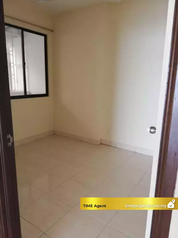 Serina Bay Condominium — photo 2