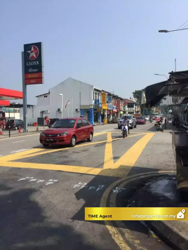 Jalan Jelutong — photo 4