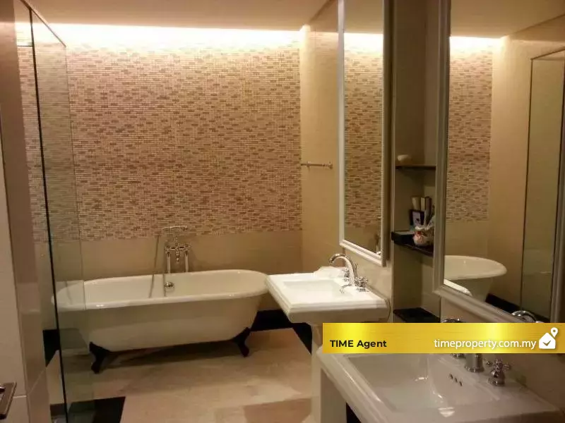 Quayside Condominium — photo 1