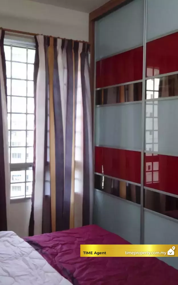 Putra Place Condominium — photo 3