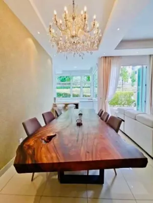 Feringghi Residence
