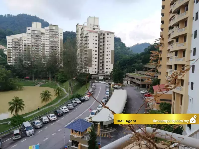 Parkview Towers — photo 1