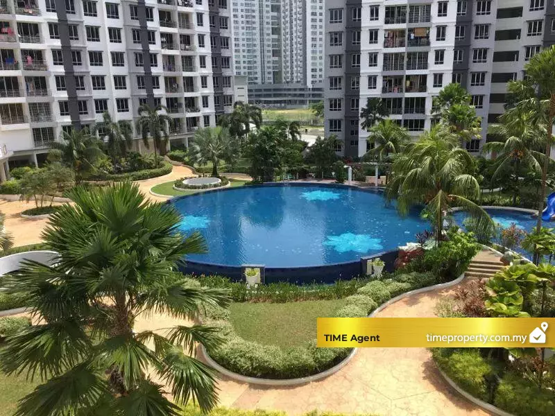 Putra Place Condominium — photo 1