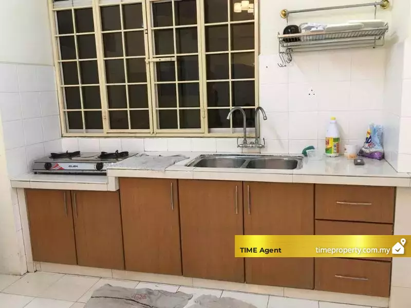 Putra Place Condominium — photo 3