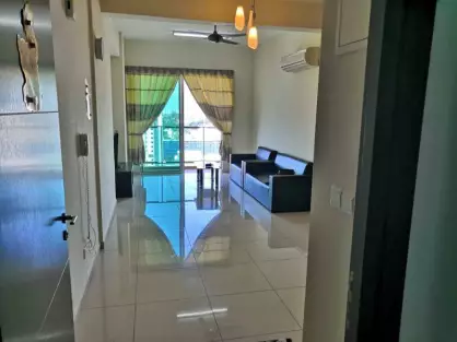 Straits Garden Condominium (Block 353)