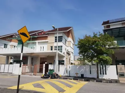 Taman Mega Homes