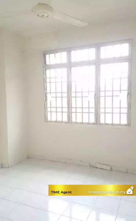 Azuria Condominium — photo 1