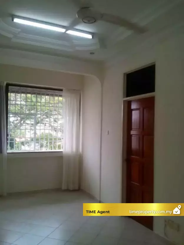 Boundary Court — photo 1