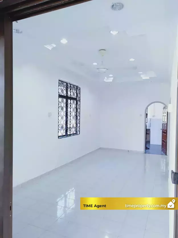 Taman Jambu — photo 2