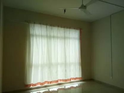 Straits Garden Condominium (Block 353)