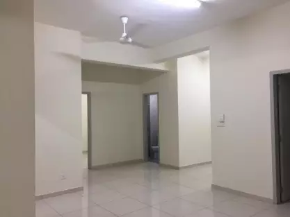 Straits Garden Condominium (Block 353)