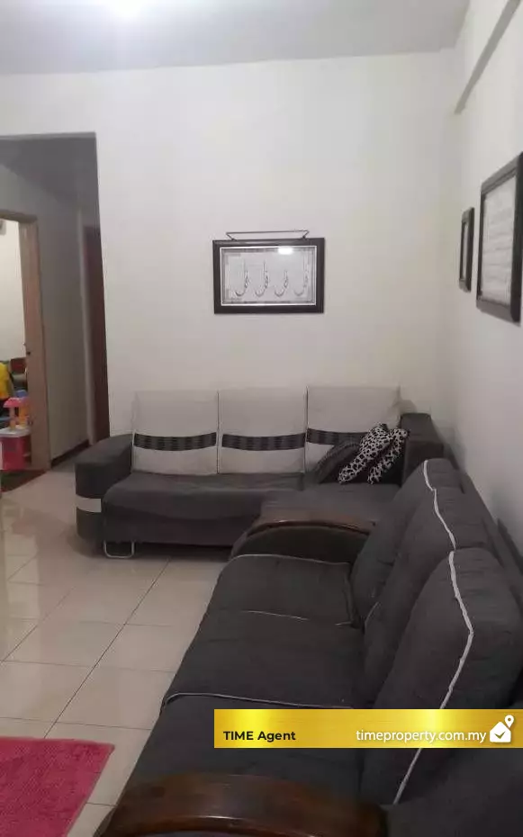 Delima Intan — photo 1