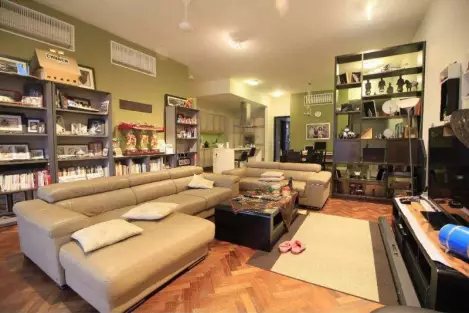 Quayside Condominium