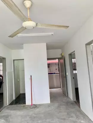 Palm Court / Pangsapuri Nipah