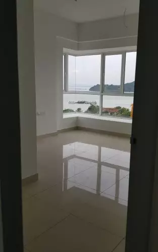 Tropicana Bay Residences