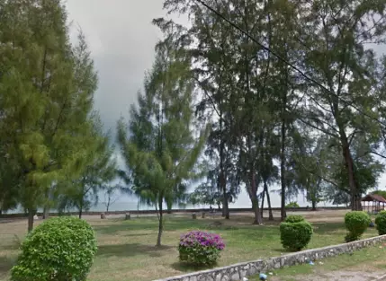 Taman Teluk Molek