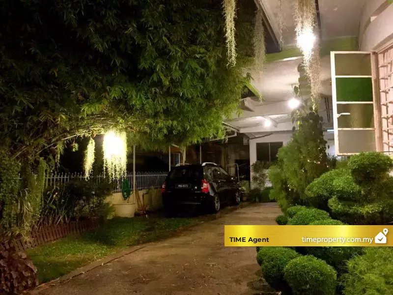 Taman Lintang — photo 3