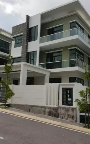 Baymont Residence