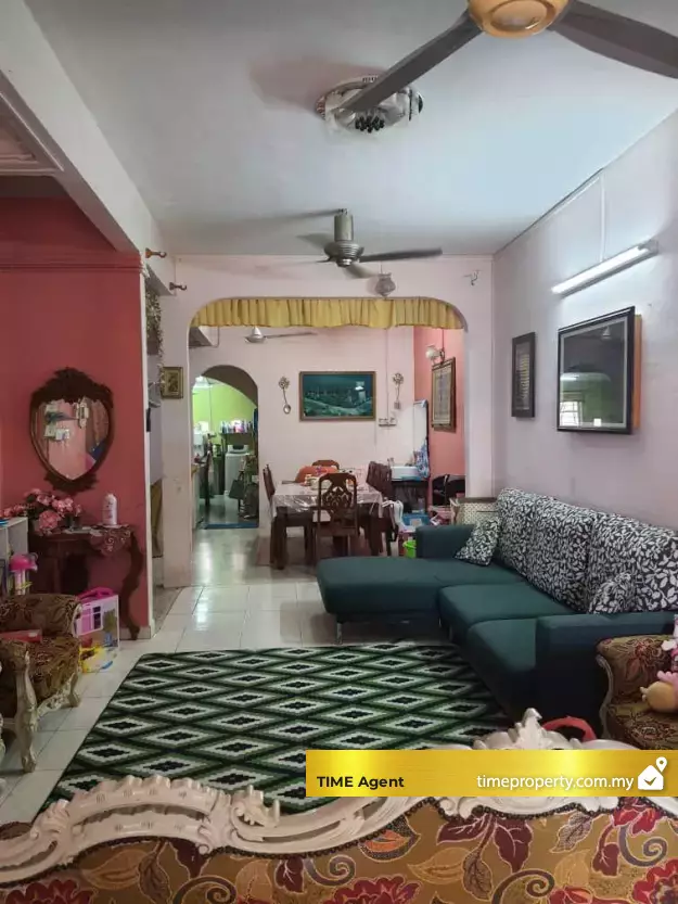 Taman Bayan Baru — photo 1