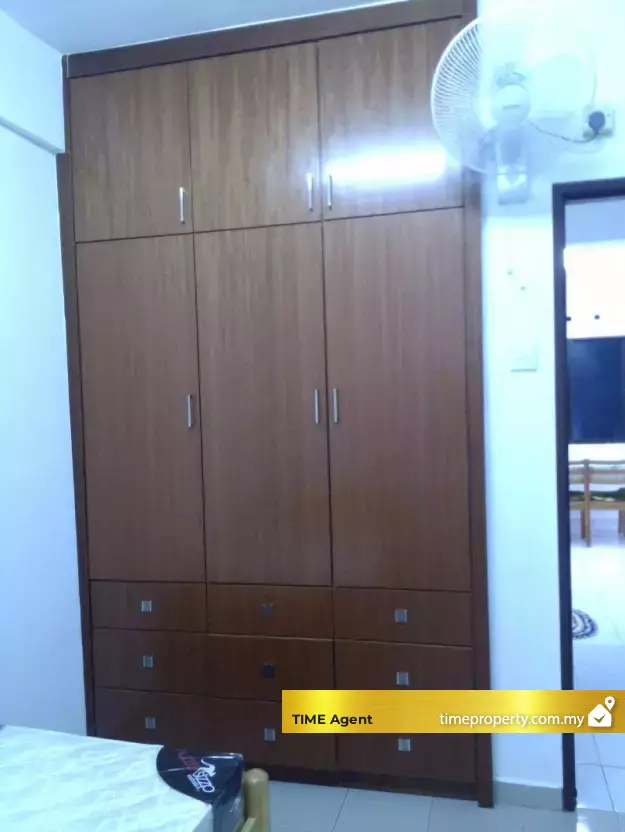Azuria Condominium — photo 4