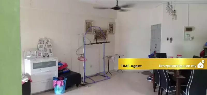 Taman Kumbar Permai (Block 1 &amp; 3) — photo 2