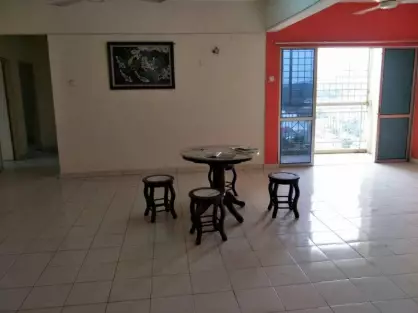 Zamrud Apartment