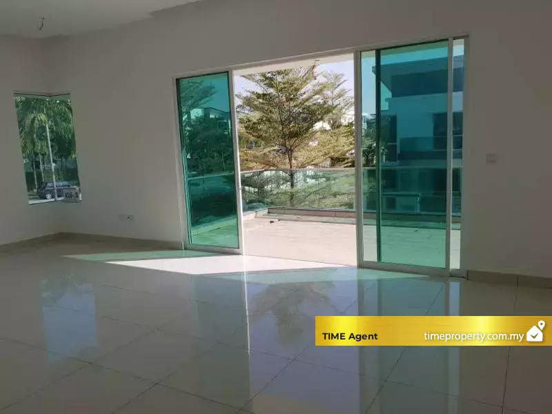 Taman Villa Perdana — photo 3