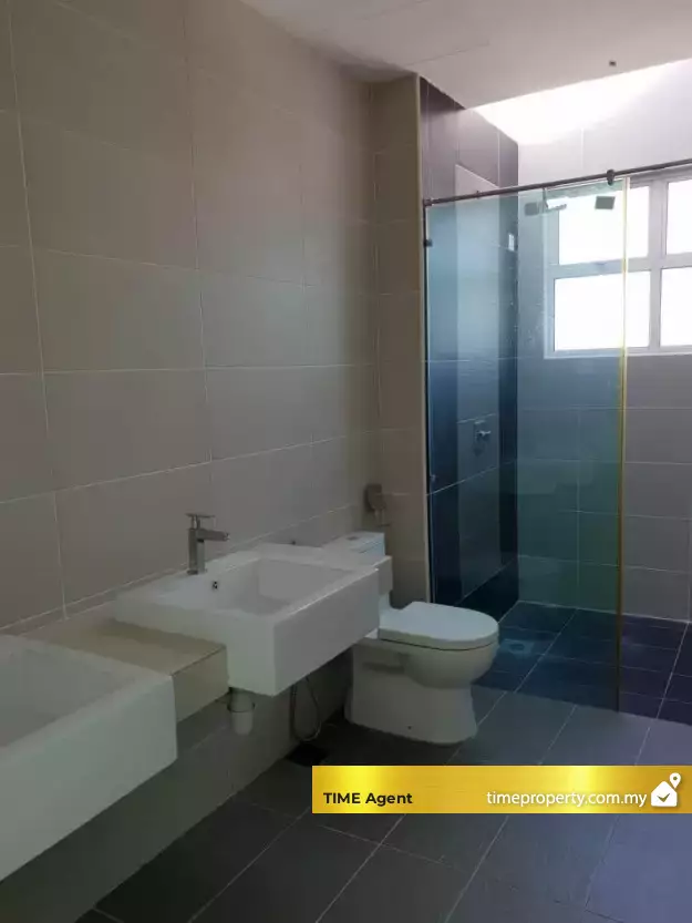 Taman Villa Perdana — photo 4