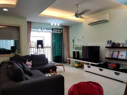 Villa Park Condominium