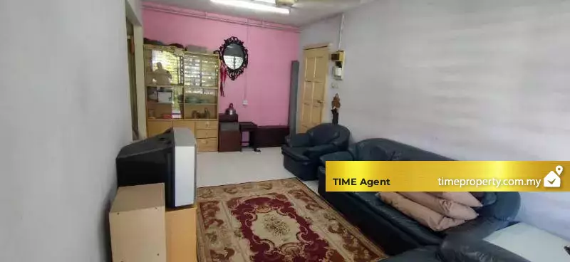 Flat Seksyen 18 — photo 1
