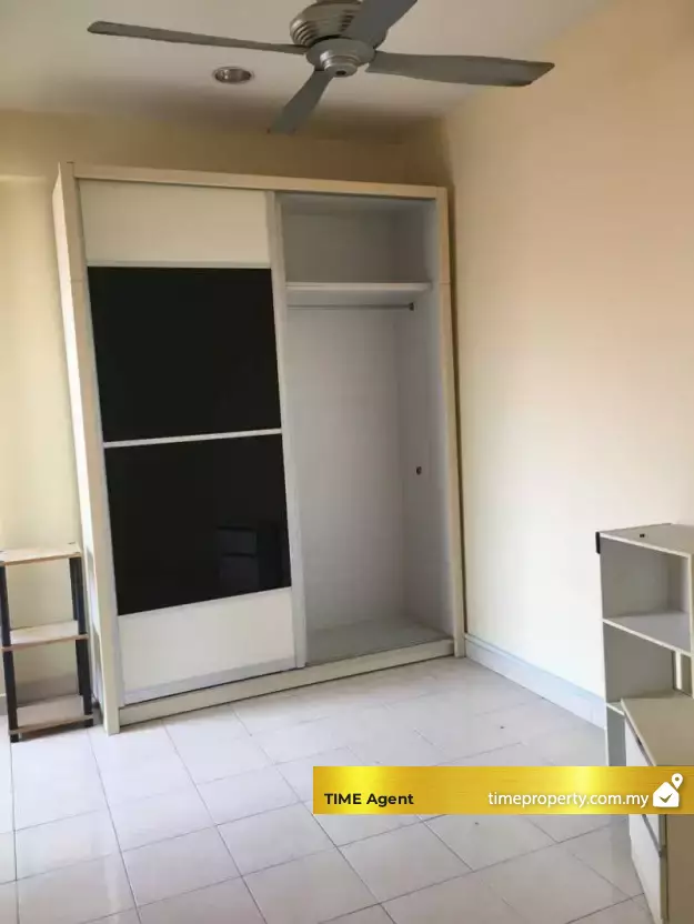 Red Ruby Apartment — photo 4