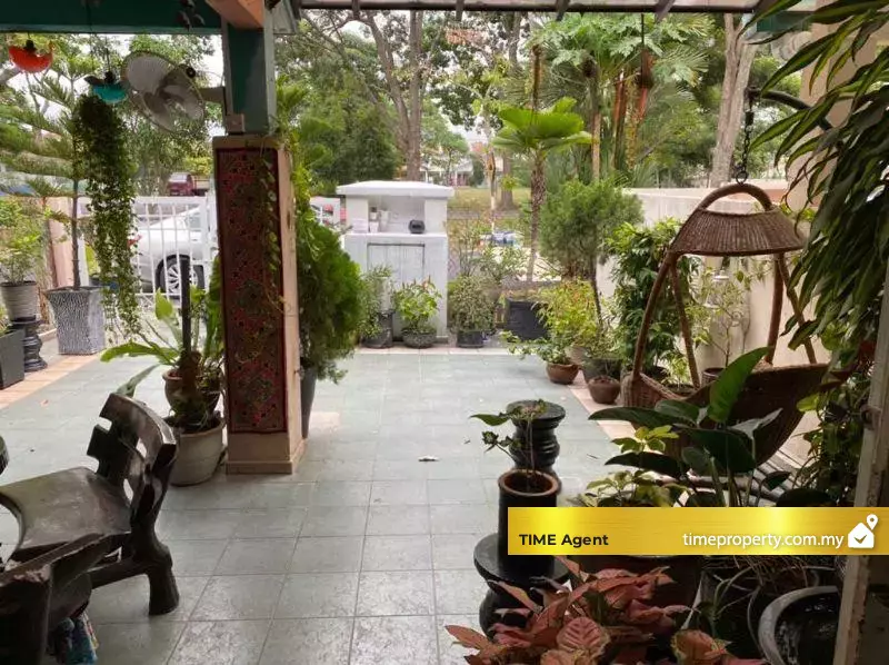 Taman Putra Prima — photo 4
